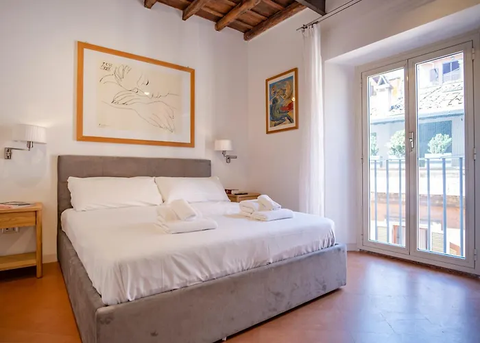 Apartment Elegantis Josephine - Elegance Near Spanish Steps Trevi And Pantheon Rome